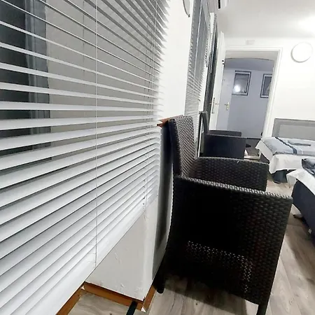 Eye Center شقة