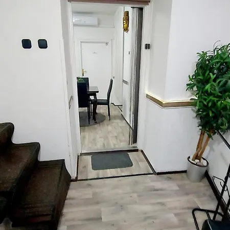 شقة Eye Center بودابست
