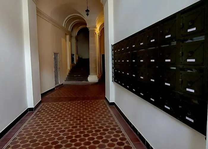 Apartament Eye Center *