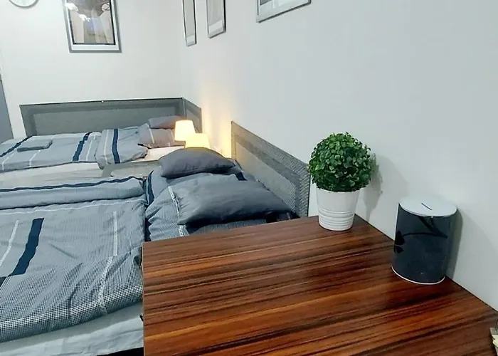 Apartament Eye Center *