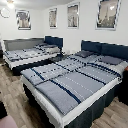 דירה Eye Center *